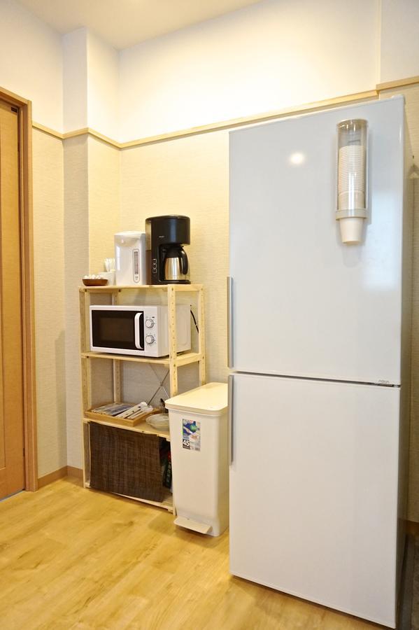 Hostel Rakutsuki Ōsaka Extérieur photo